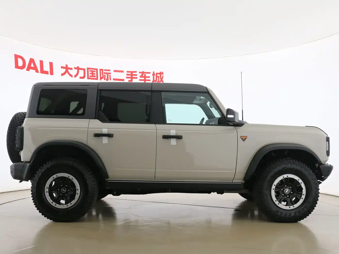 Ford Bronco 2025 2024 2.3T Badlands