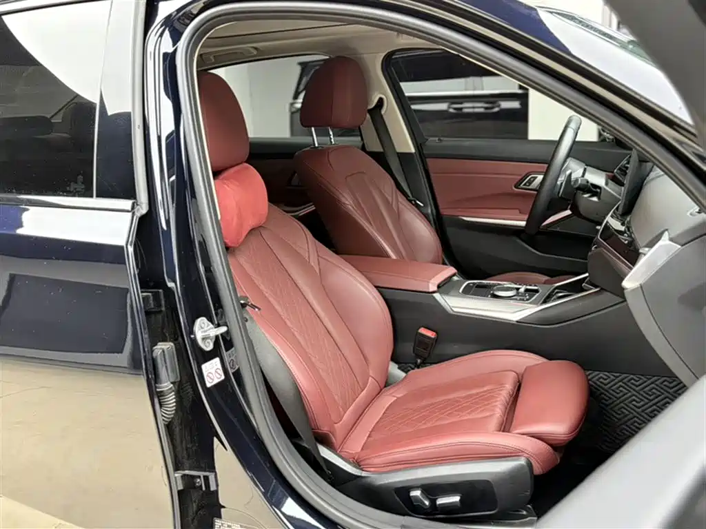 BMW 3 Series 2023 325Li M Sport Black Night Package фото 18