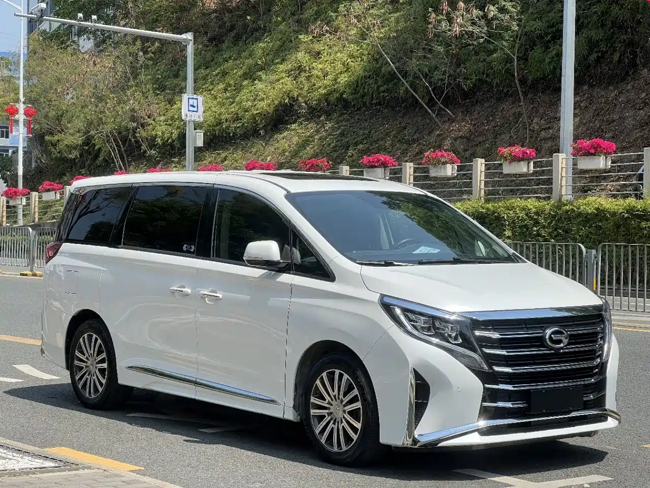 GAC Trumpchi Trumpchi M8 2021 Leading Show Series 390T Prestige Edition фото 2