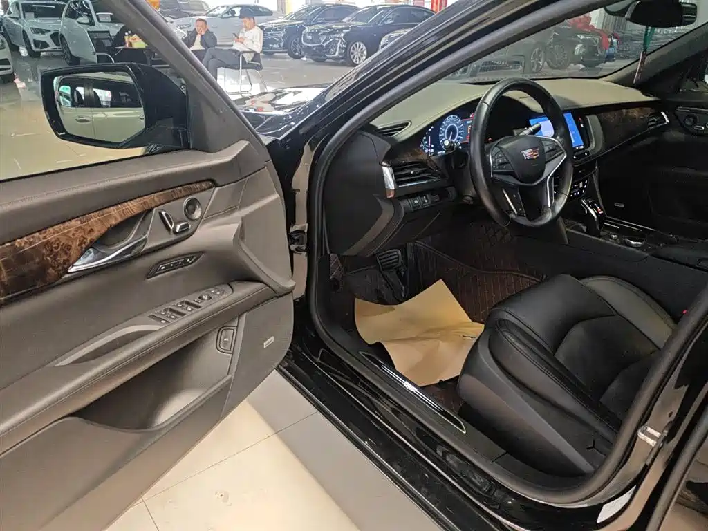 Cadillac CT6 2022 28T Luxury фото 16