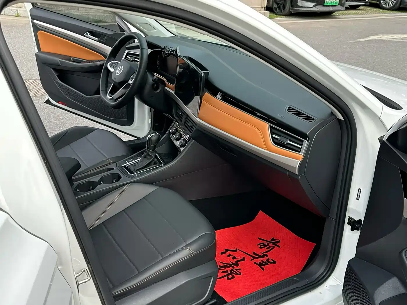 Volkswagen Bora 2023 200TSI DSG Yuexing PRO Edition фото 6