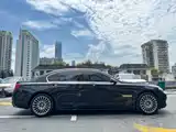 Фото 15 - BMW 7 Series