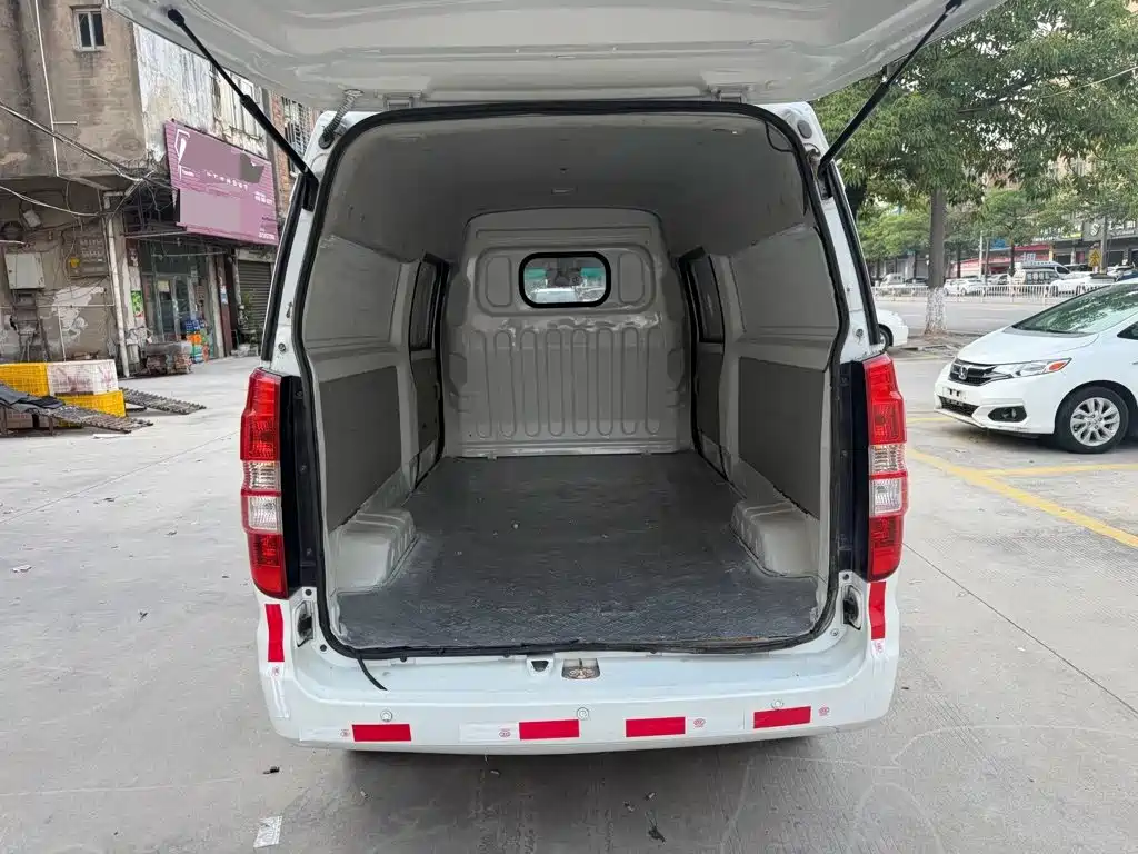 Yuan Cheng E5 2022 2022 E5L Pure Electric Van CATL 41.86kWh