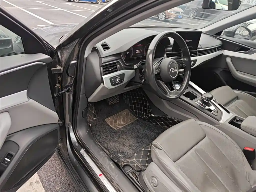 Audi A4L 2020 40 TFSI Fashion Dynamic Edition фото 12