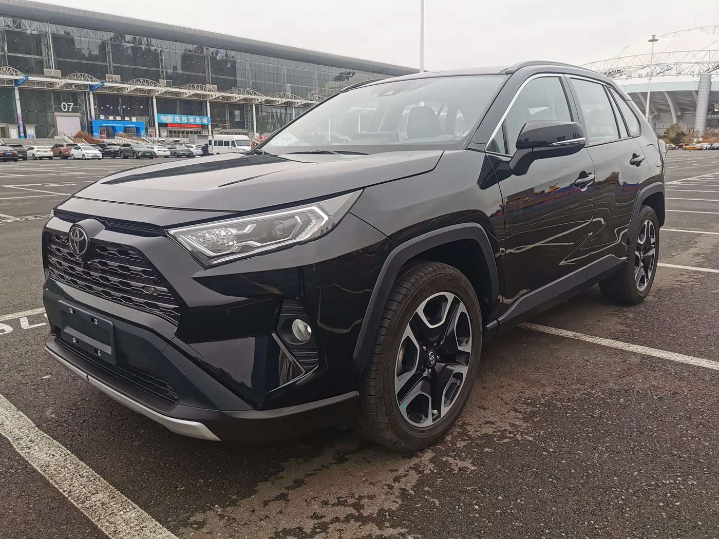 Toyota RAV4 Rongfang