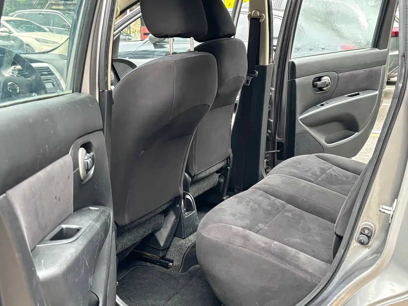 Nissan Livina 2014 2013 1.6XE CVT Comfort