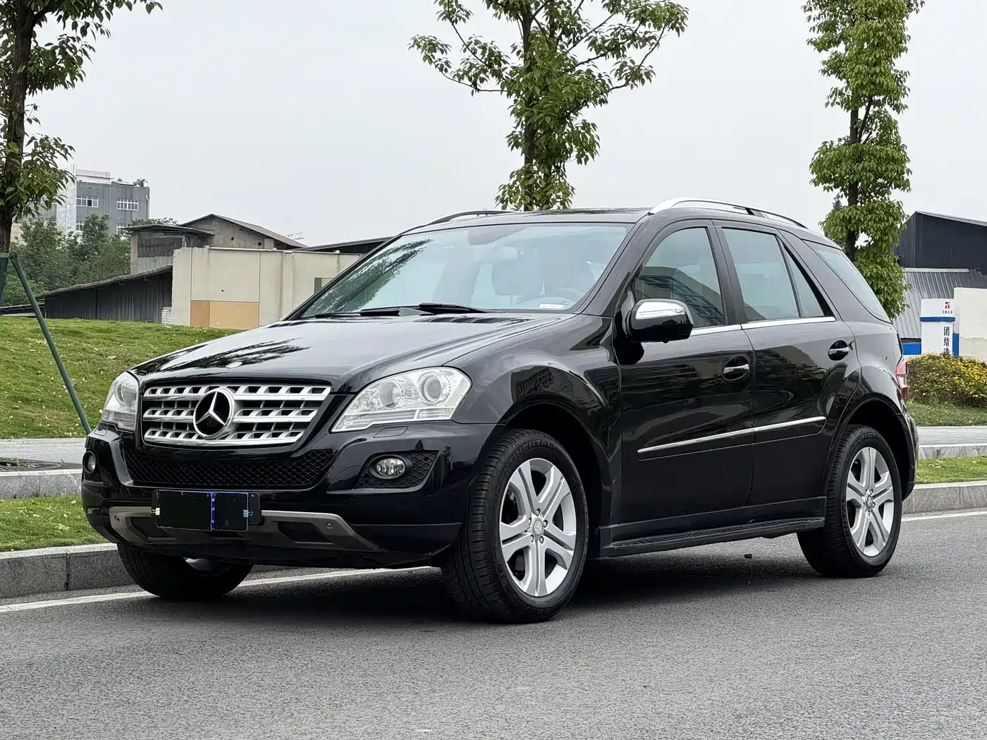 Mercedes-Benz M-Class 2010 ML 350 4MATIC Luxury