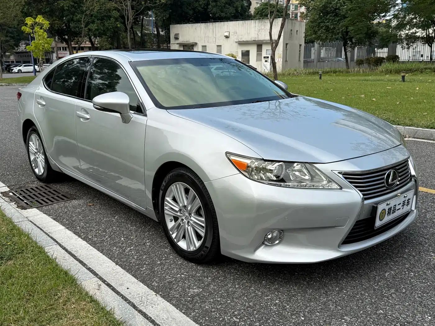 Lexus ES 2013 250 Elite Edition фото 3