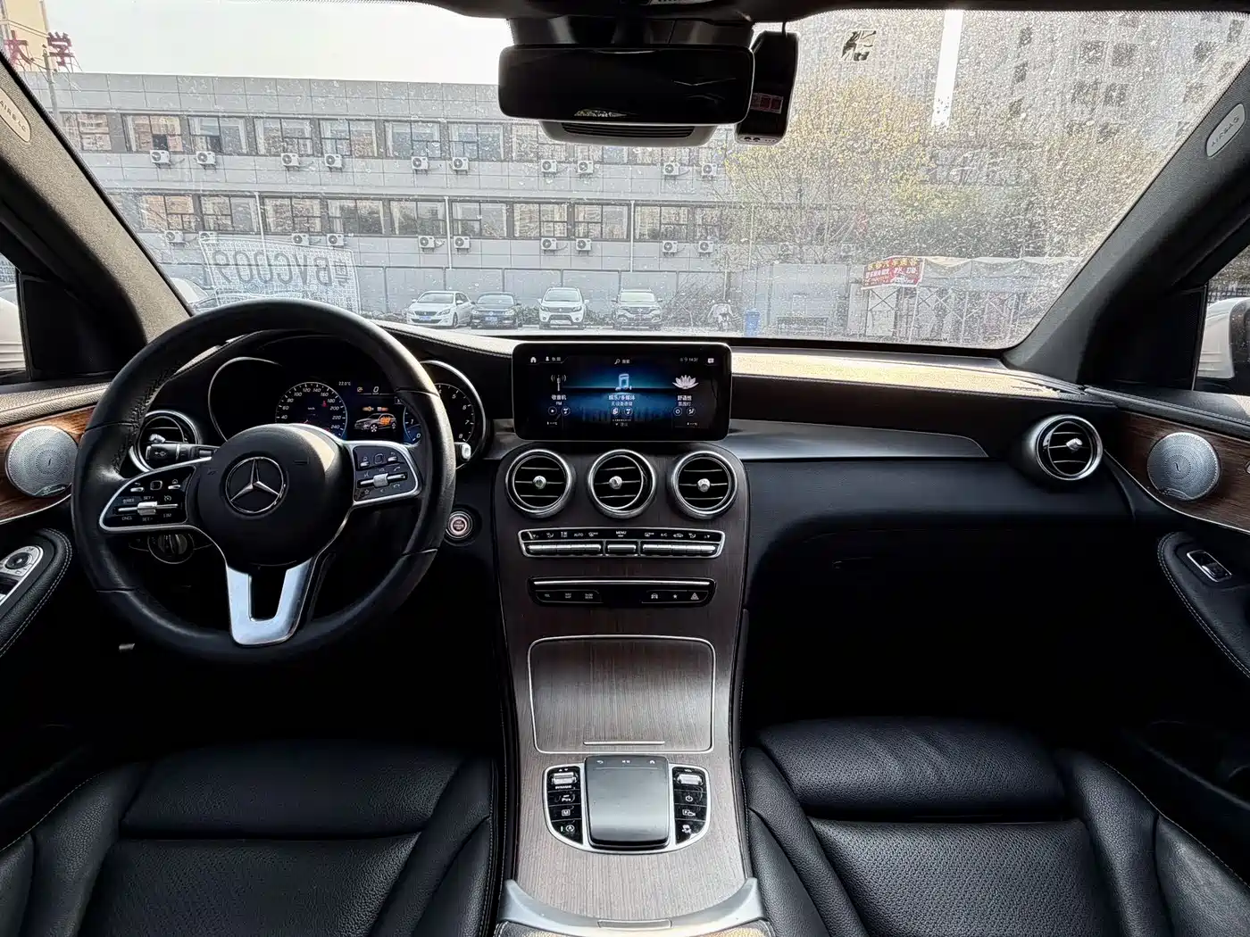 Mercedes-Benz GLC 2021 GLC 300 L 4MATIC Sporty фото 18