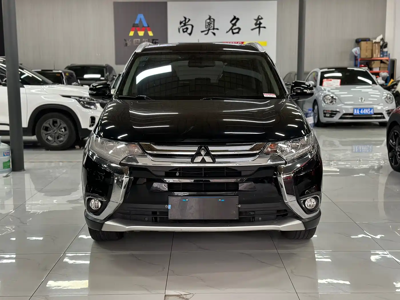 Mitsubishi Outlander 2016 2.4L 4WD Luxury Edition 7-seater