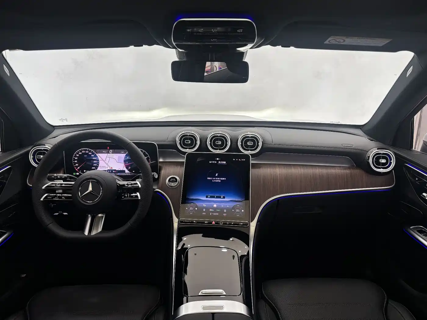 Mercedes-Benz GLC 2025 GLC 300 L 4MATIC Dynamic 5-seater фото 13