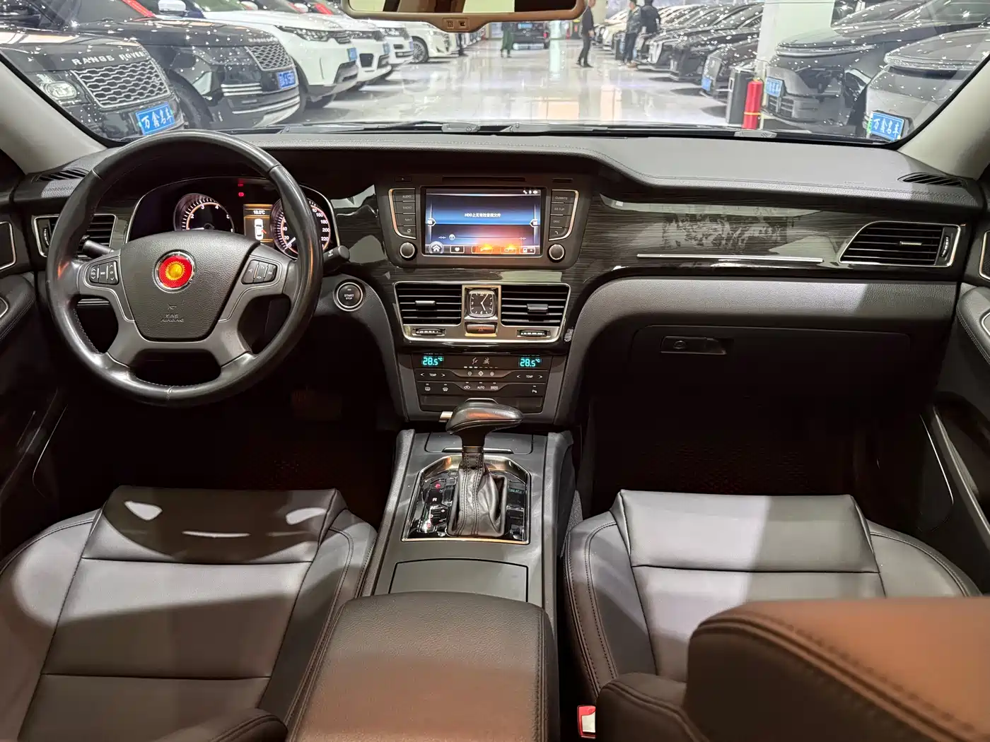 Hongqi H7 2017 1.8T Technology фото 12
