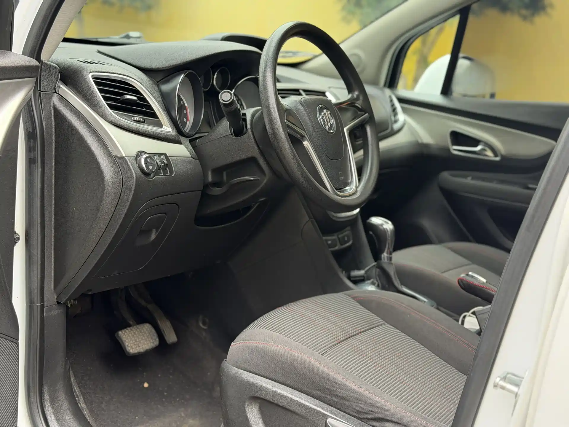 Фото 3 - Buick Encore