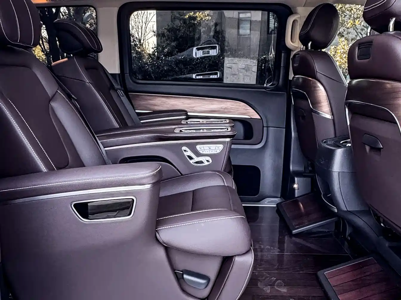 MERCEDES-BENZ V CLASS