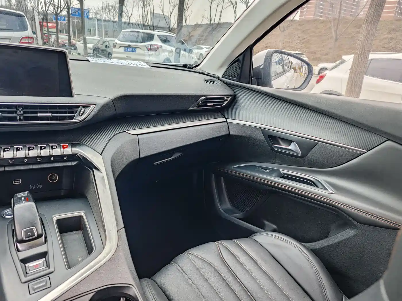 Peugeot 5008 2017 350THP 7-seat Elite Edition фото 11