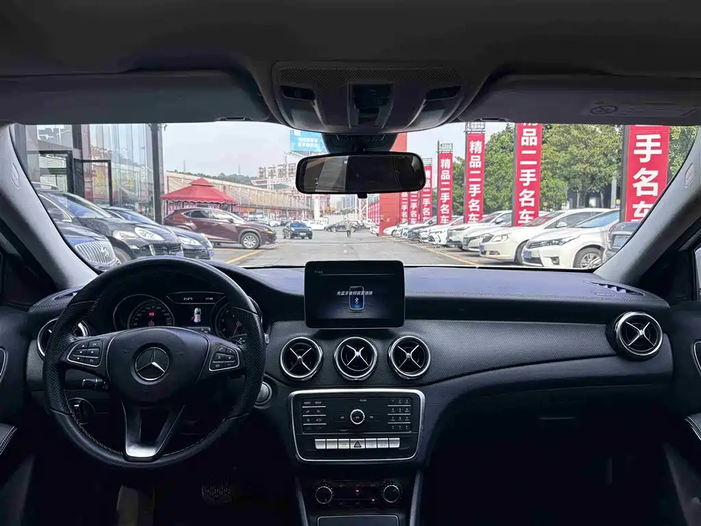 Mercedes-Benz GLA 2018 GLA 200 Fashion фото 6
