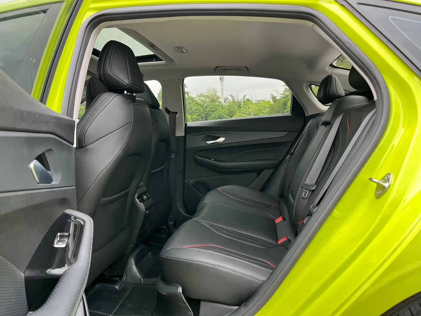 GEELY AUTOMOBILE BINRUI