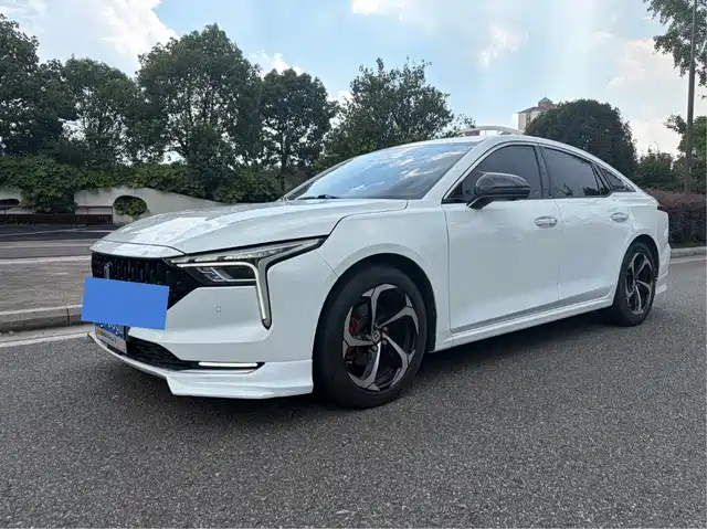 Bestune B70 1.5T, автомат, Le Enjoy, 70 Юбилейная серия, 3-е поколение