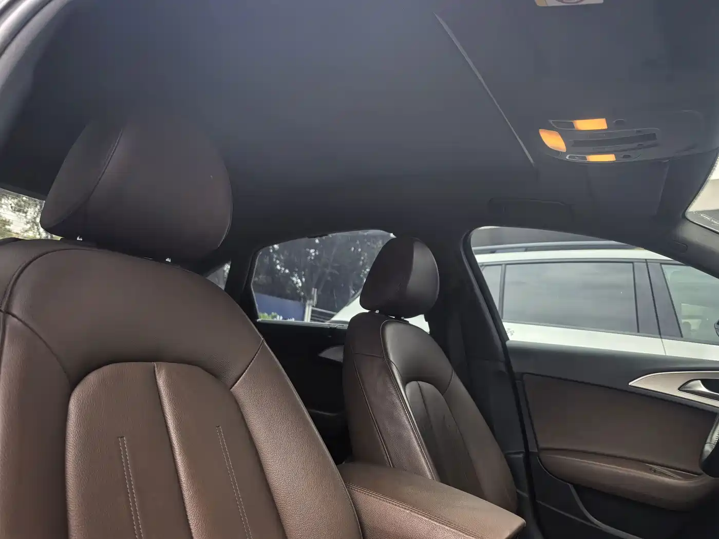 Фото 7 - Audi A6L