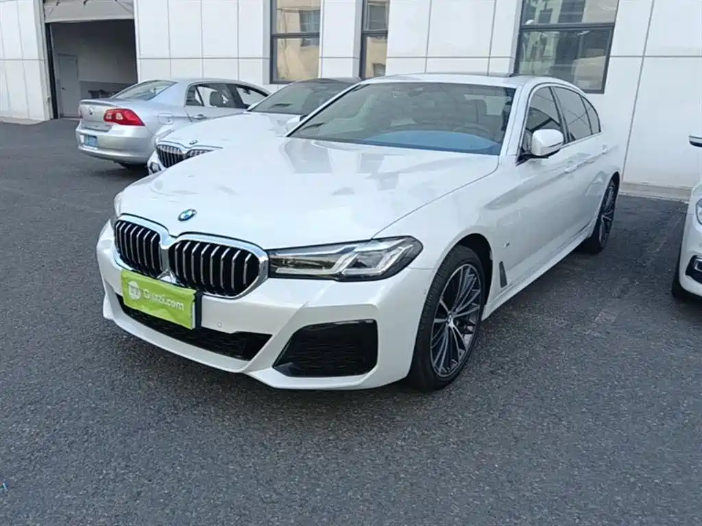 BMW 5 Series 2022 Facelift 530Li Leading M Sport Package