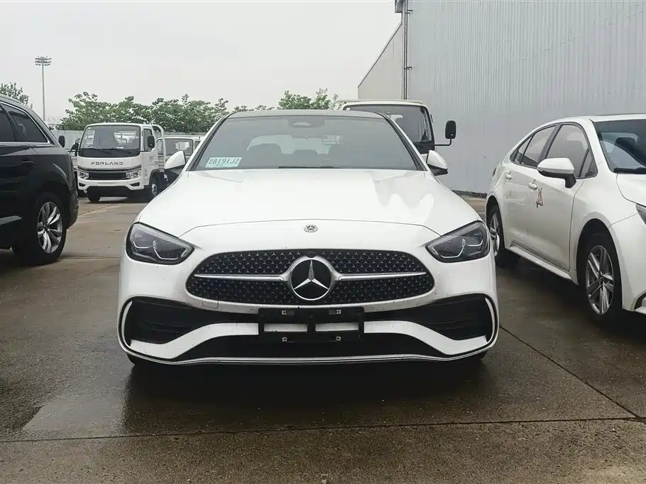 Mercedes-Benz C-Class 2023 Facelift C 260 L Sport Edition фото 2