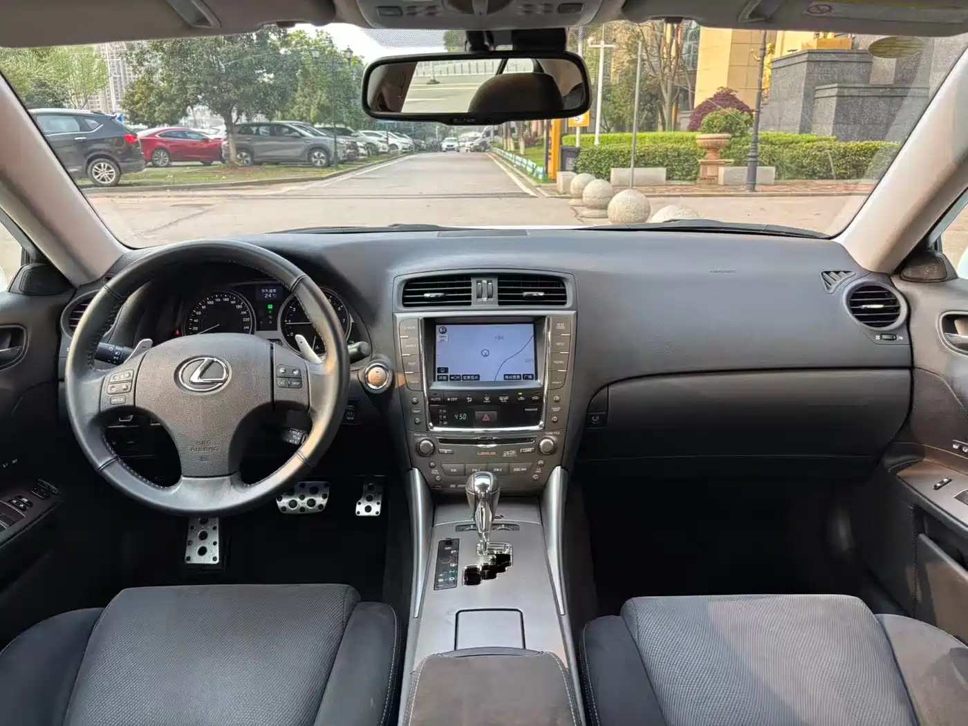 Lexus IS 2009 300 фото 9