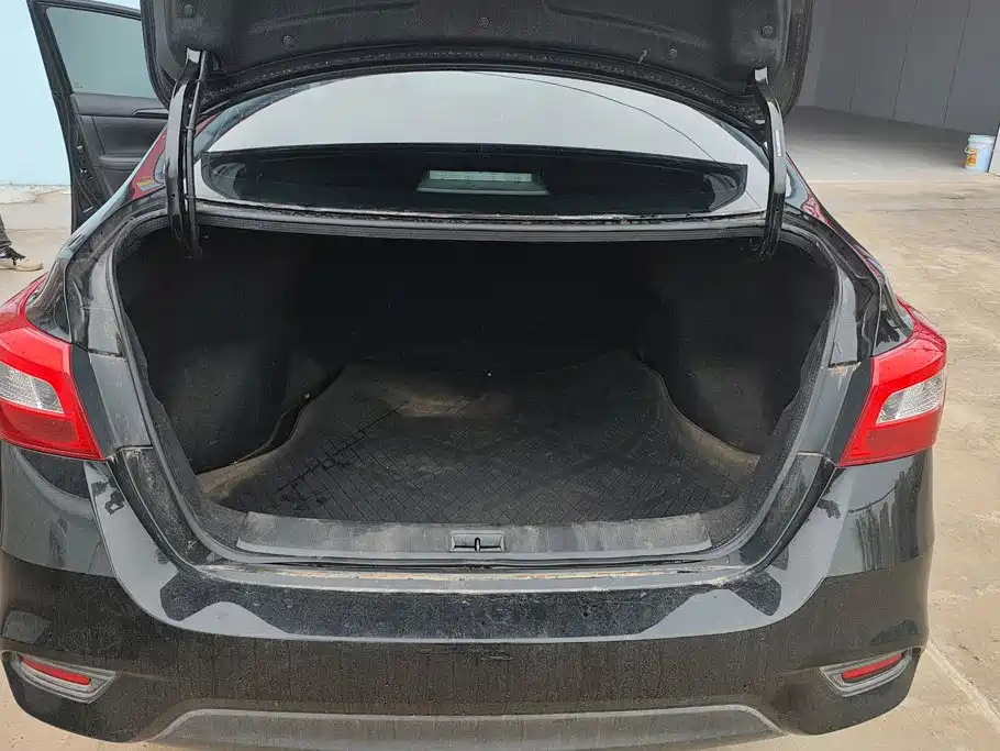 Photo 4 - Nissan Sylphy