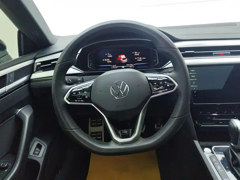 Volkswagen FAW-Volkswagen CC 2023 380TSI Eye-catching Edition фото 15