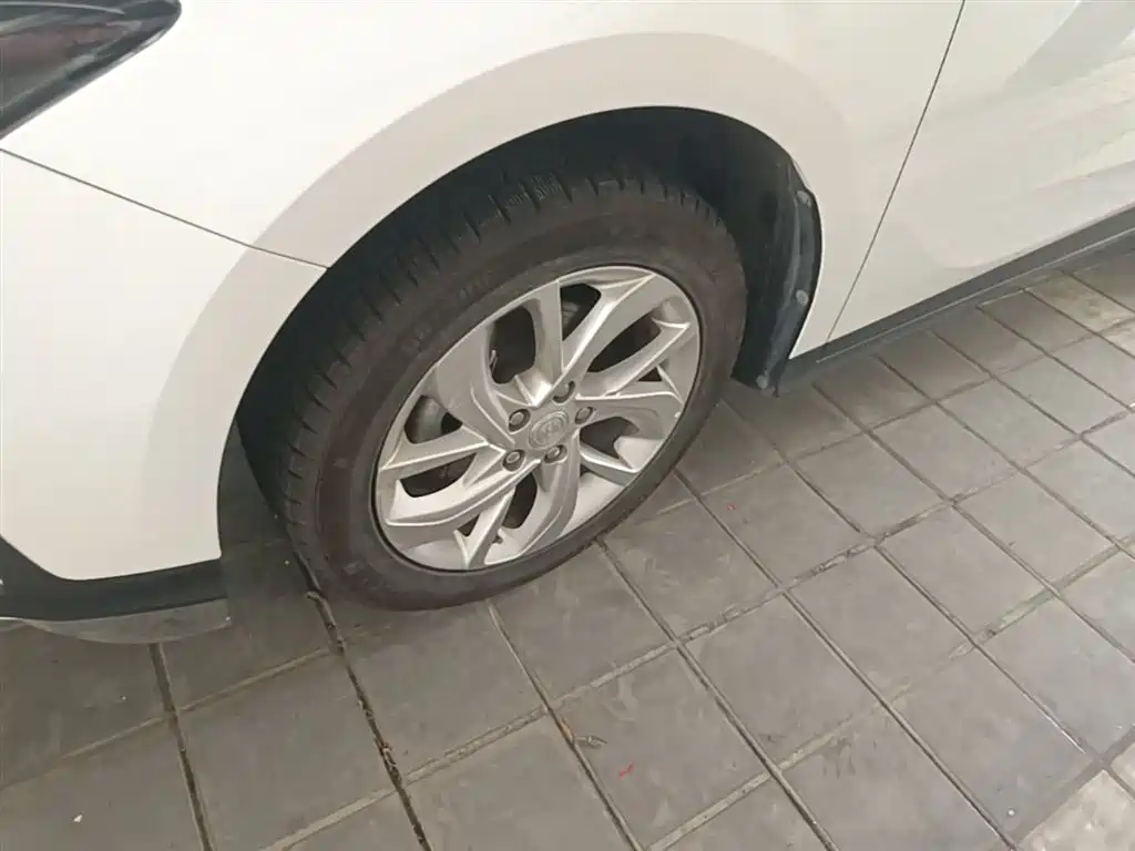 Buick Velite 6 2023 Facelift 430km Travel Edition фото 23