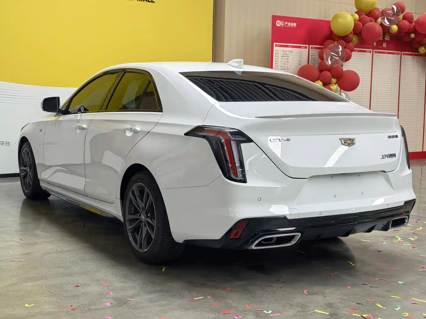 CADILLAC CT4