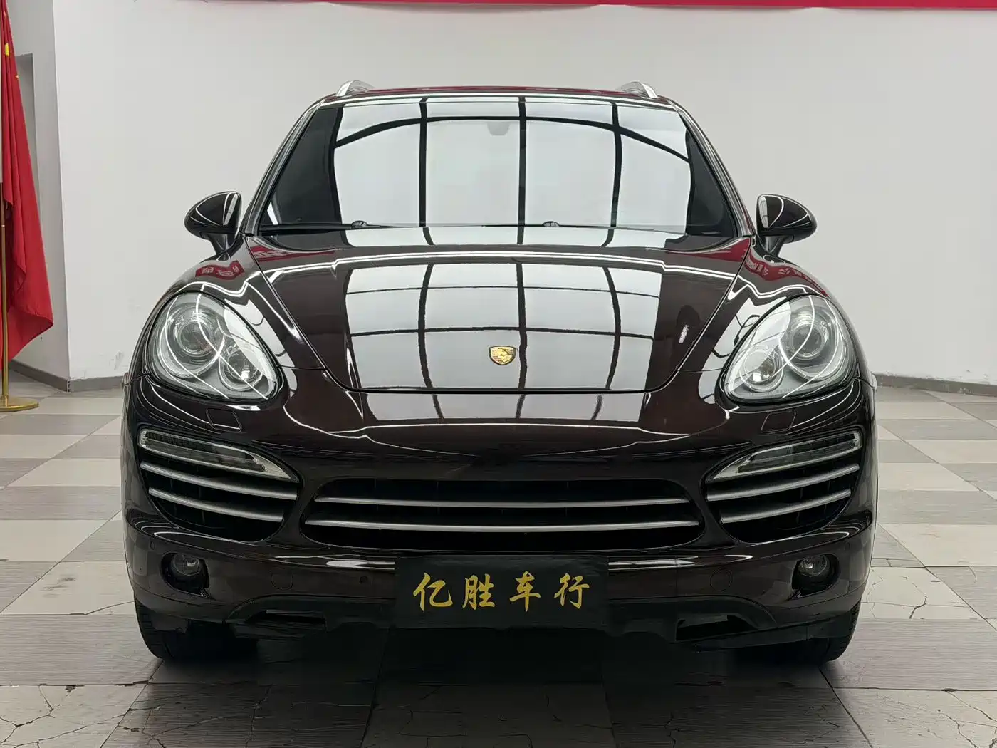 Porsche Cayenne фото 2