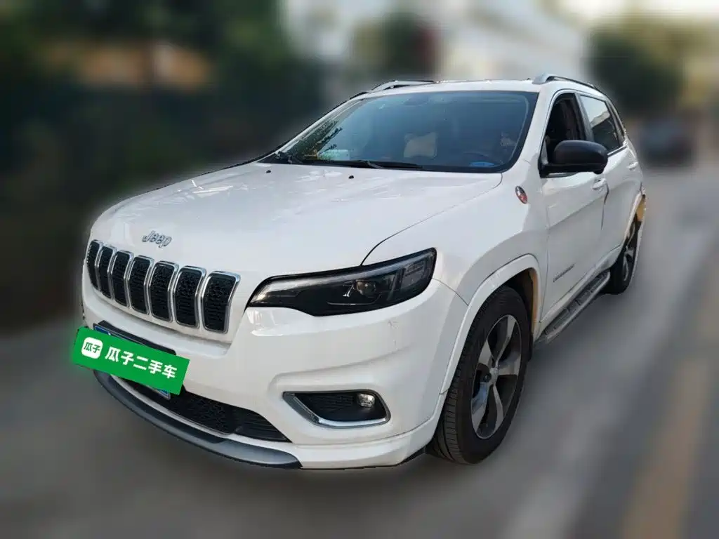 Jeep Cherokee 2020 2019 2.0T 2WD Premium Edition China VI