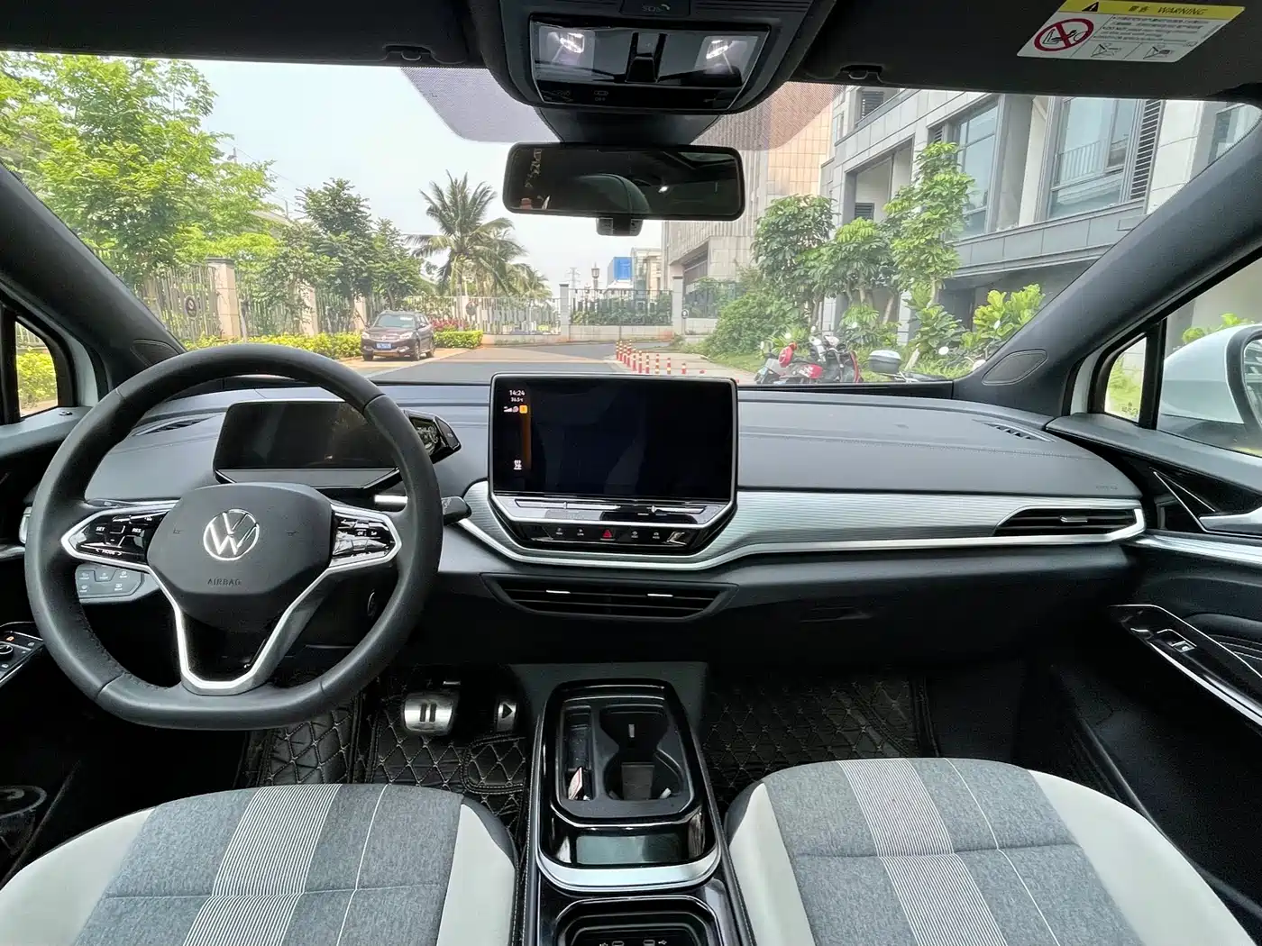 VOLKSWAGEN ID.4 CROZZ