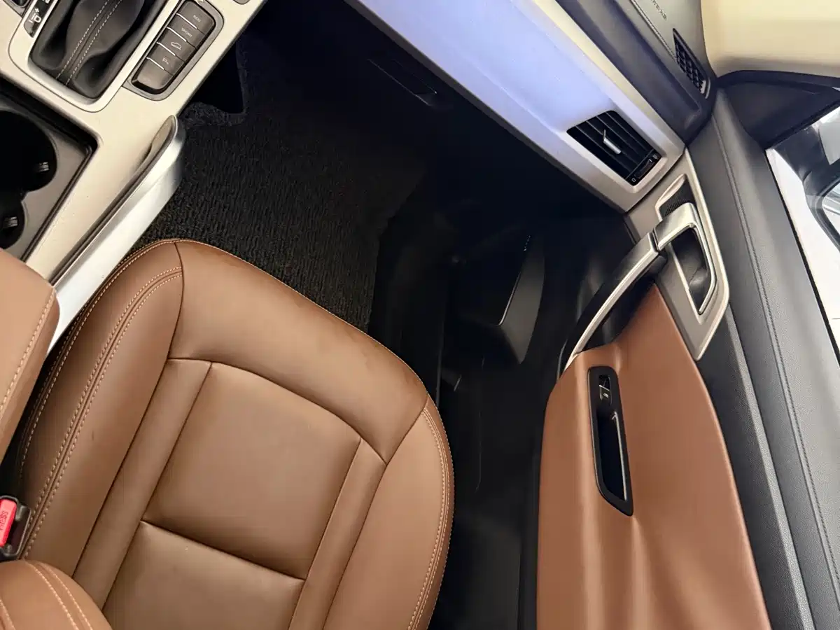 Geely Atlas 2016 2016 1.8TD Automatic Prestige Type