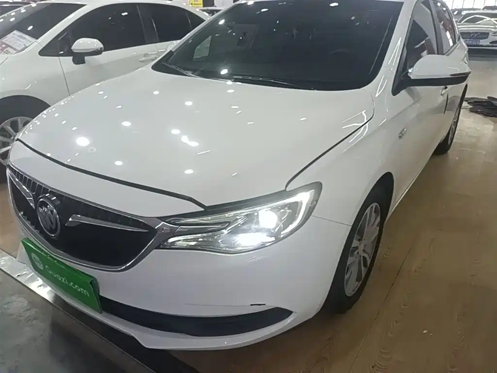 Buick Excelle 2019 18T Auto Connected Elite China VI фото 2