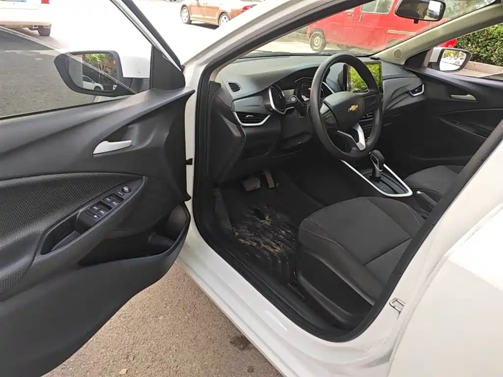 Chevrolet Cavalier 2022 325T Auto Delight Edition фото 16