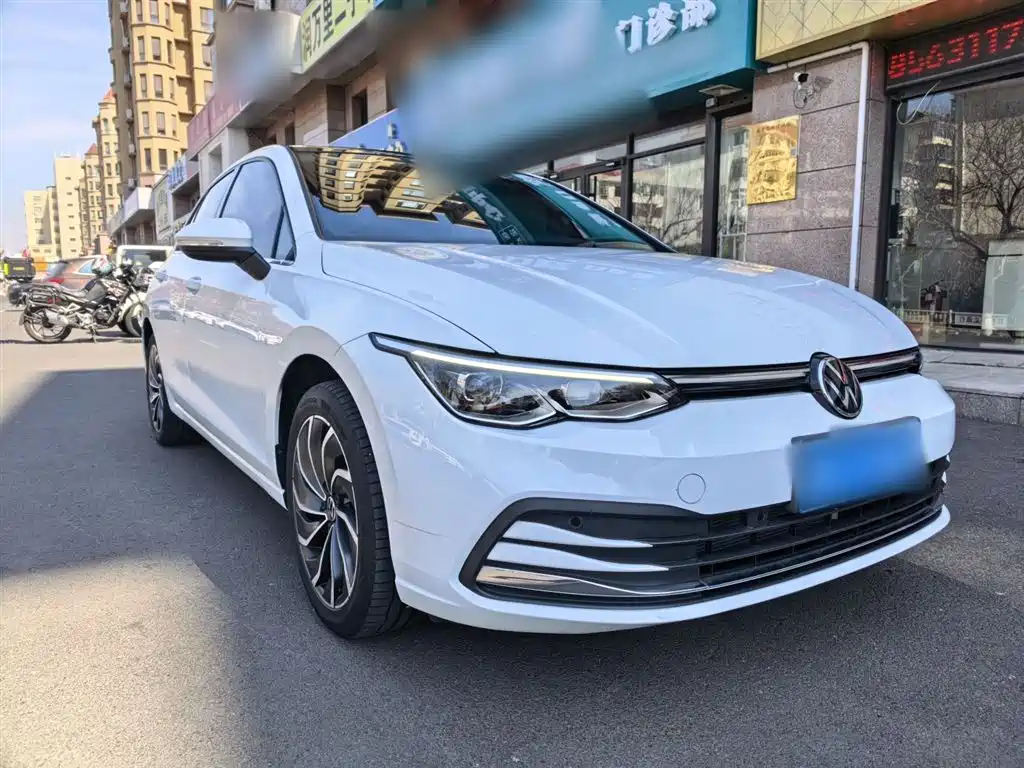 Volkswagen Golf 2023 Facelift 280TSI DSG Pro фото 23