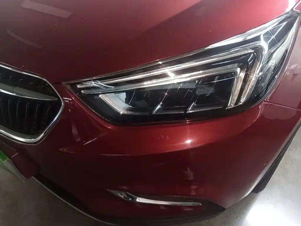 Фото 24 - Buick Encore