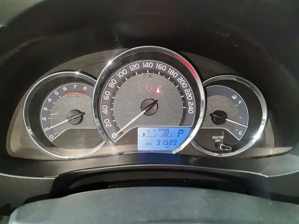 Toyota Corolla 2017 1.2T CVT GL фото 4