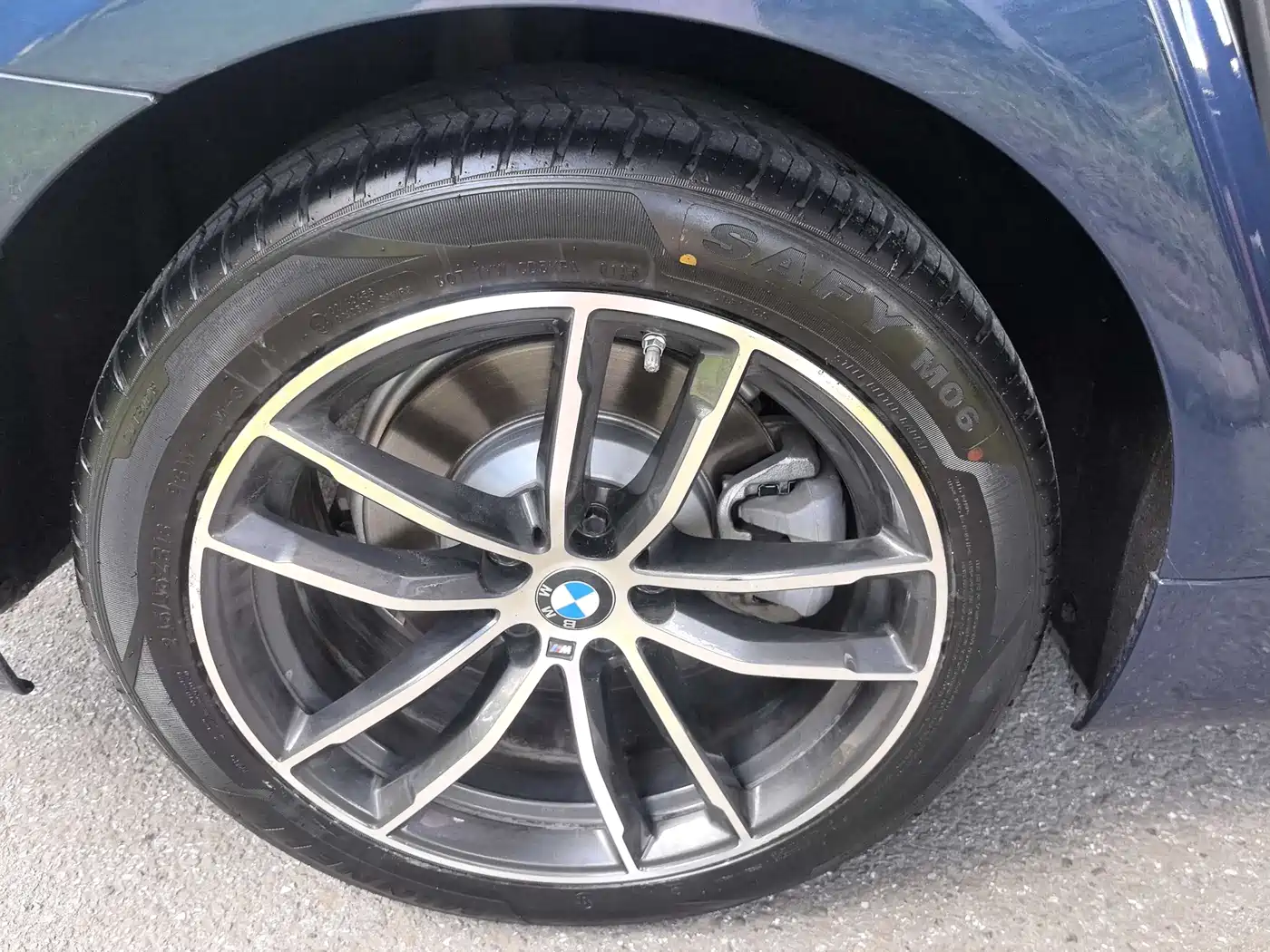BMW 5 Series 2021 525Li M Sport Package фото 18