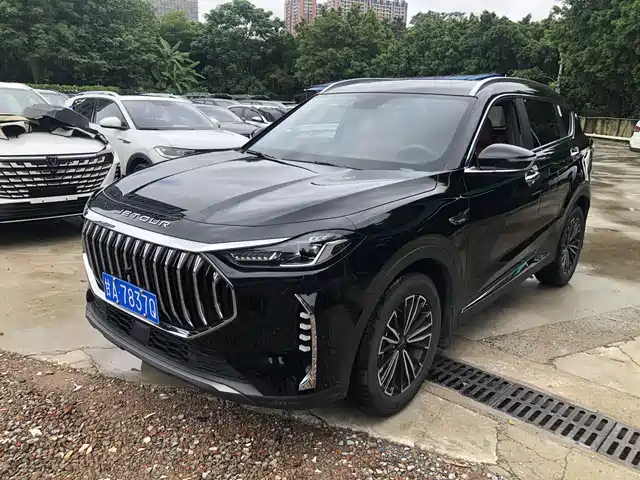 Jetour X70 PLUS Чемпион, 1.5T DCT, PRO, 7 мест