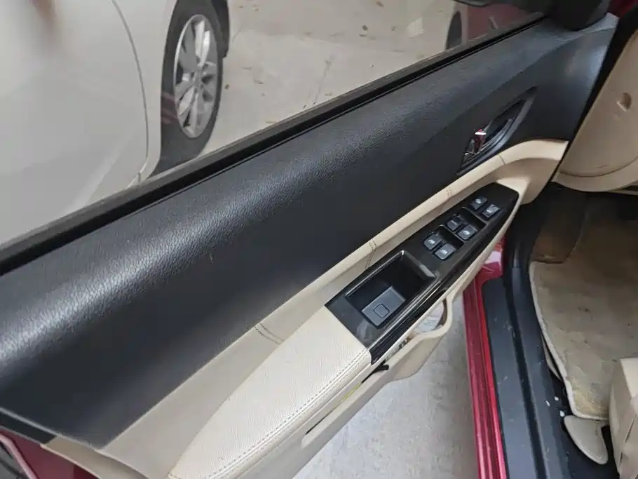 Photo 7 - Changan Eado