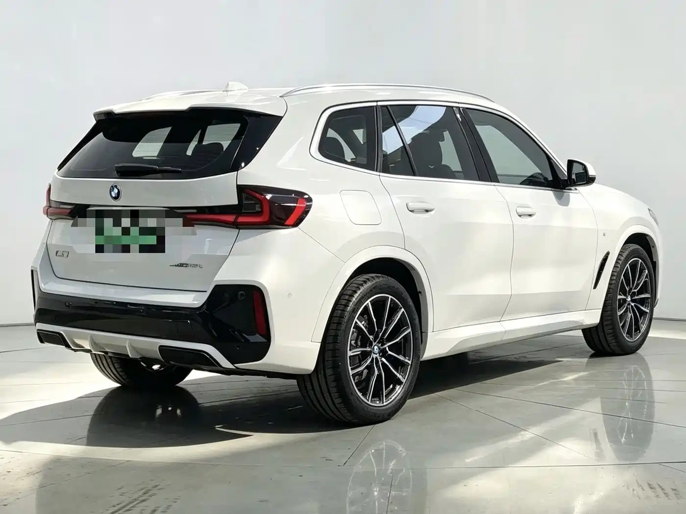 BMW iX1 2025 2025 eDrive25L M Sport Package