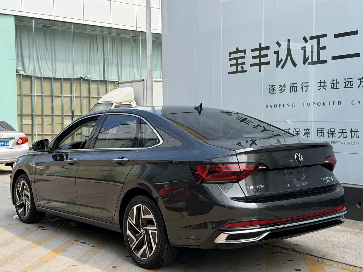 Volkswagen Sagitar, миниатюра 8
