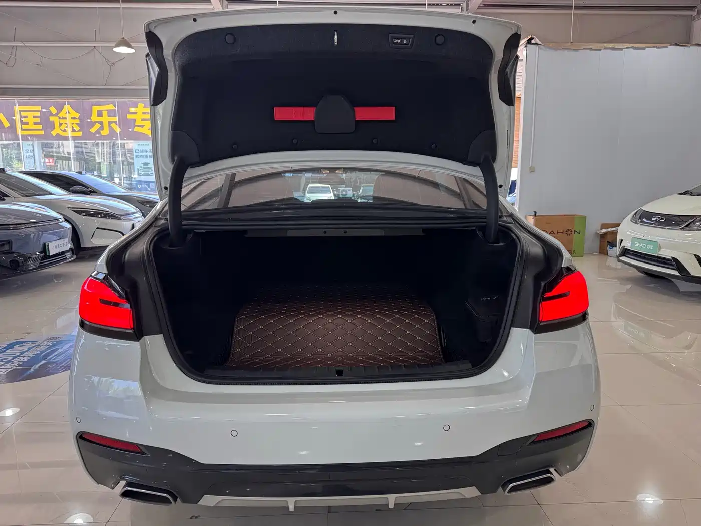 BMW 5 Series New Energy 2022 2022 535Le M Sport Package