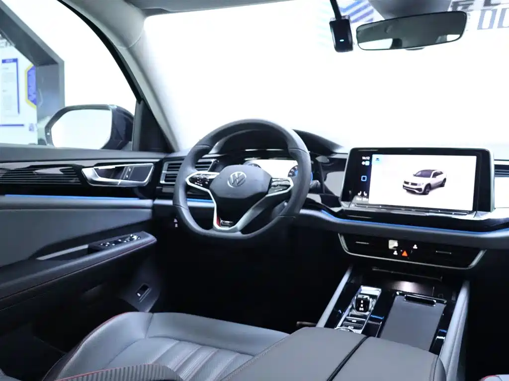 VOLKSWAGEN TOURANG
