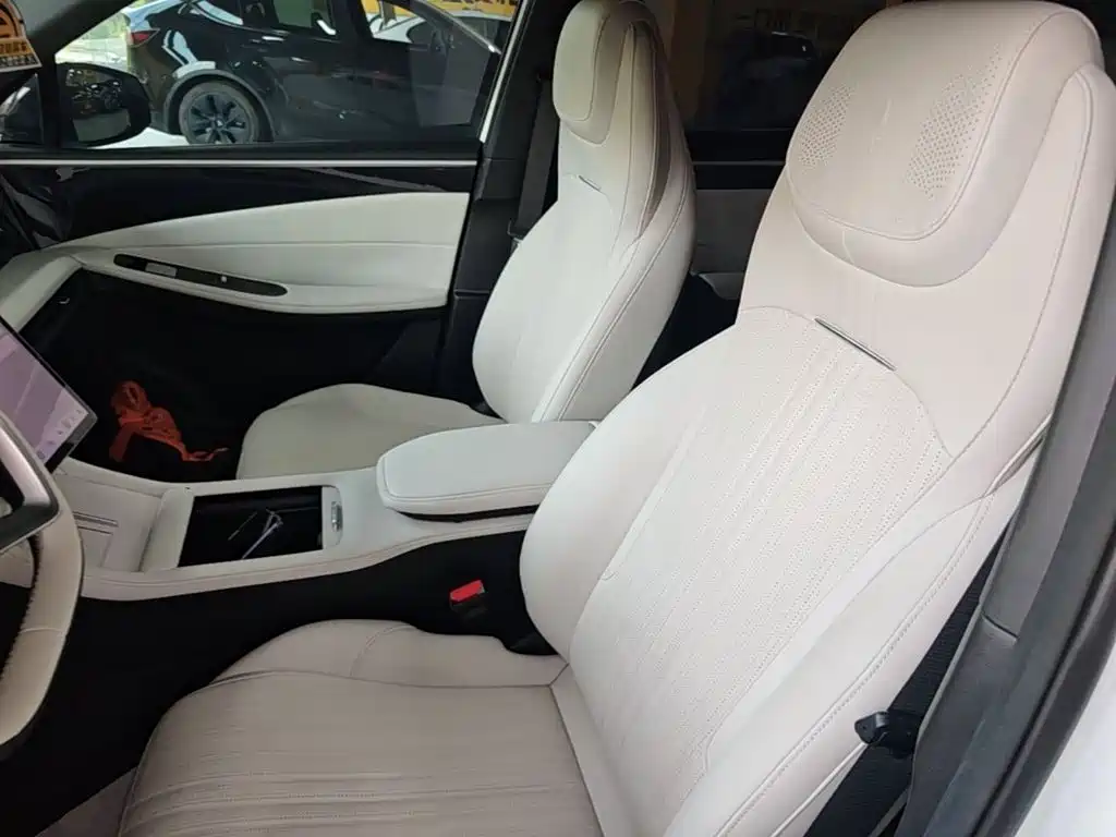 Geely Galaxy Galaxy L7 2023 2023 1.5T 115km Starship