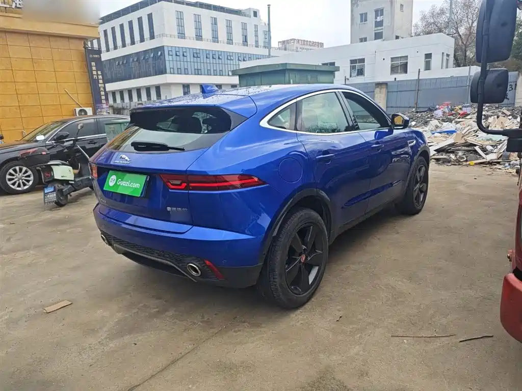 JAGUAR E-PACE