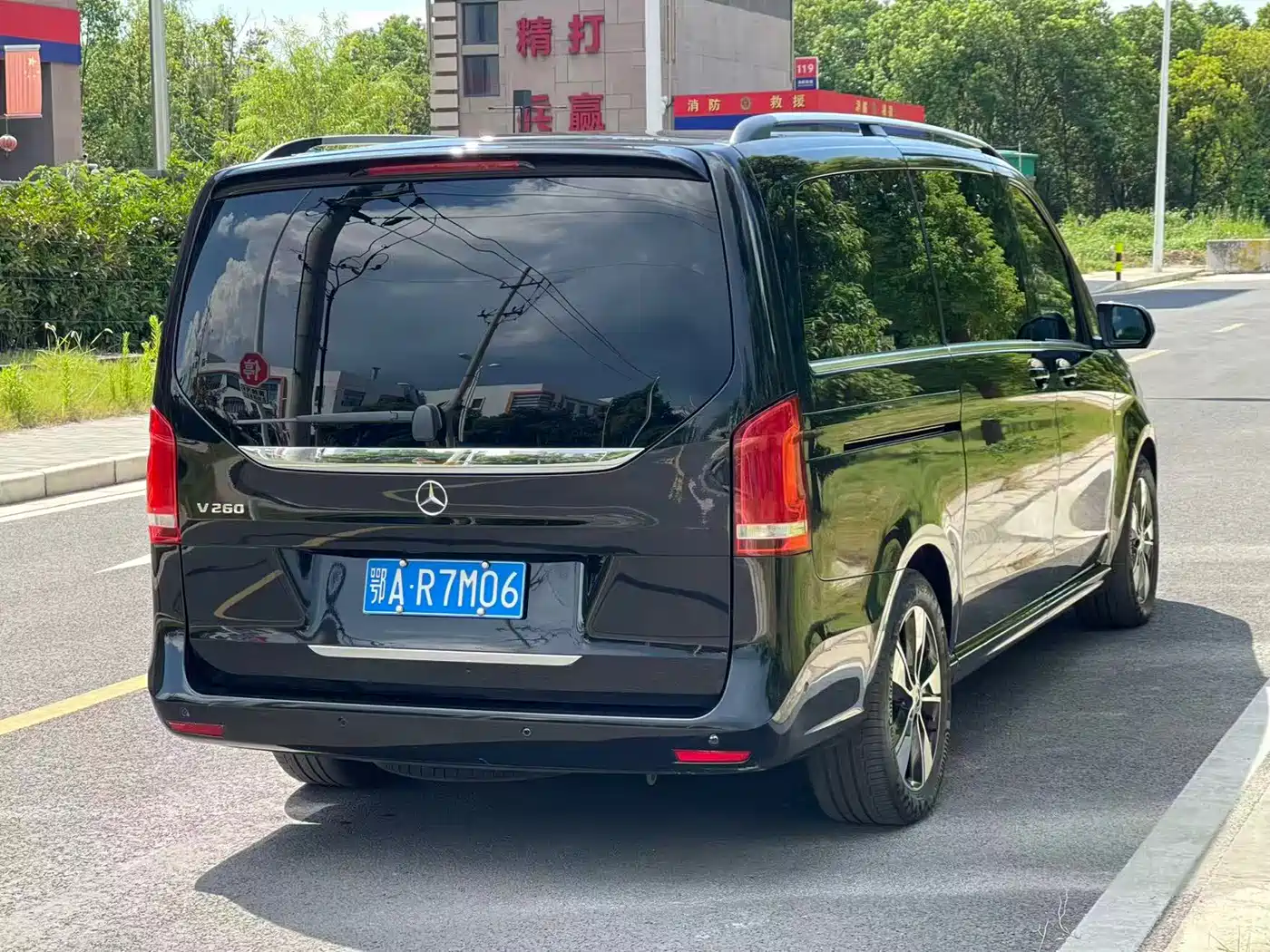 Mercedes-Benz V-Class 2022 V 260 Prestige Edition фото 4