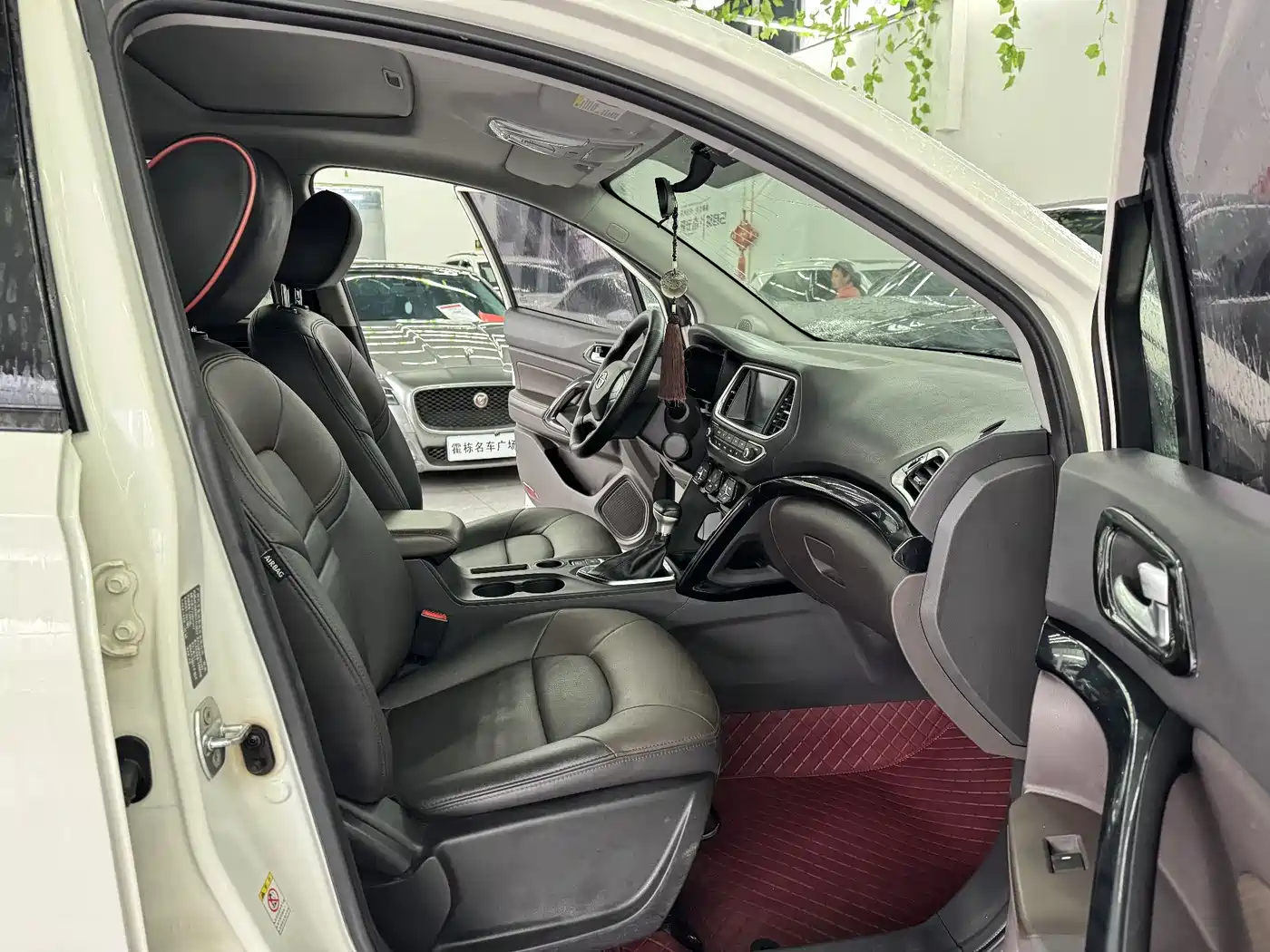 GAC Trumpchi Trumpchi GS4 2017 235T Automatic 2WD Luxury Smart Connected Edition фото 9
